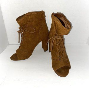 EXPRESS Ankle‎ Heels